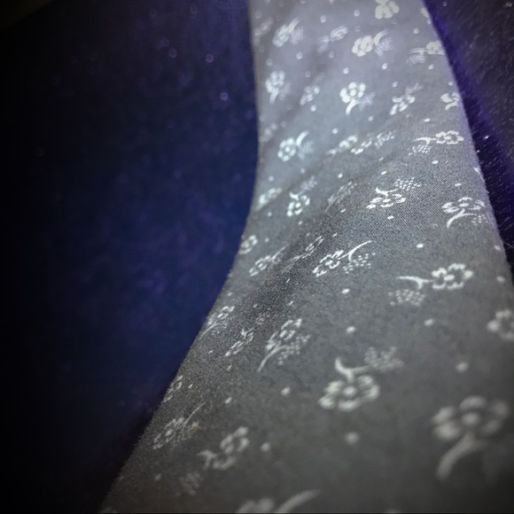 Tie Bar brand neck tie - Picture 11 of 13